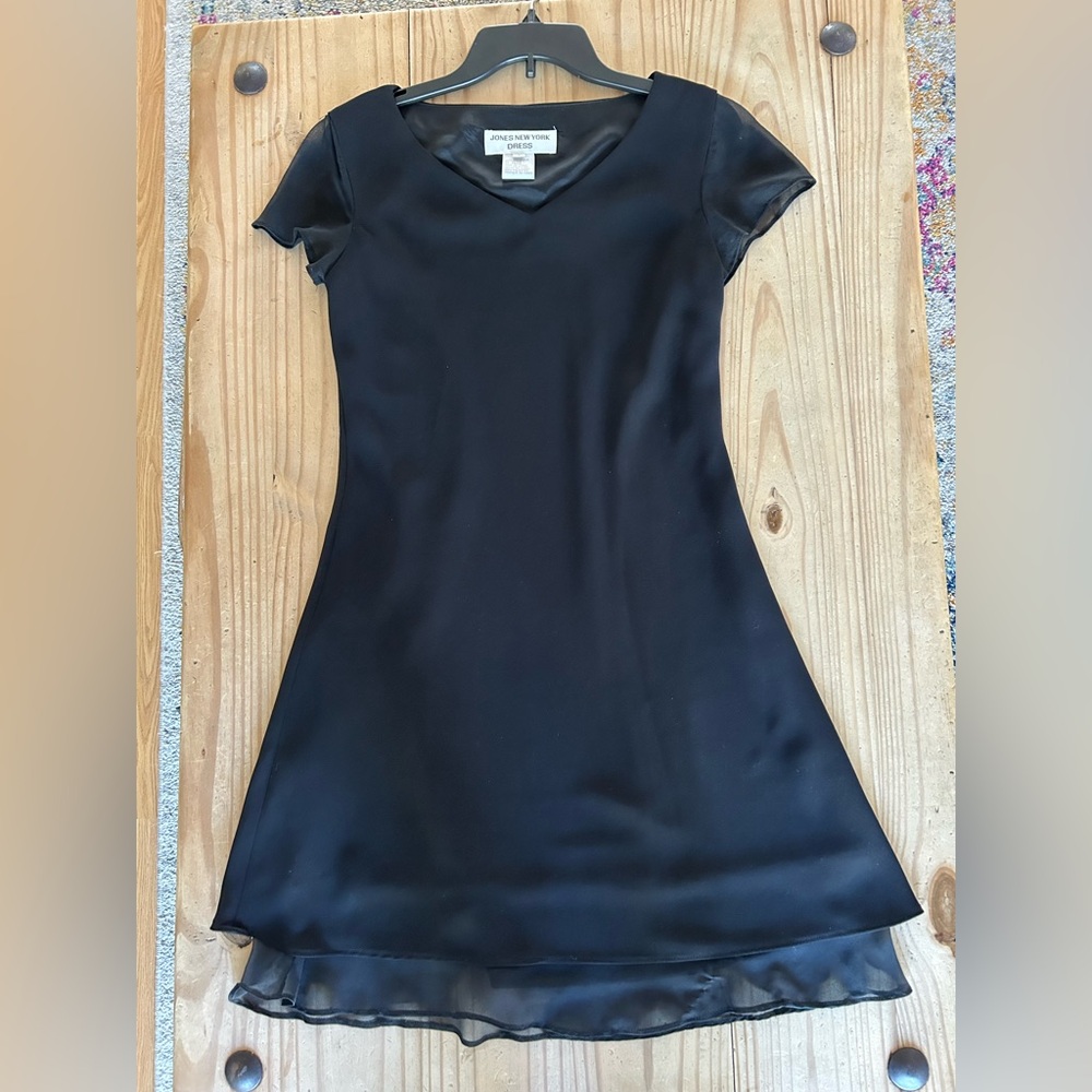 Jones New York Black Midi Dress